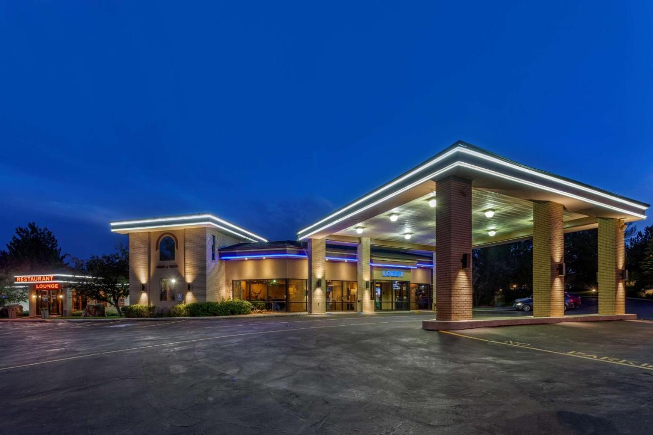 אבנסטון Best Western Dunmar Inn מראה חיצוני תמונה